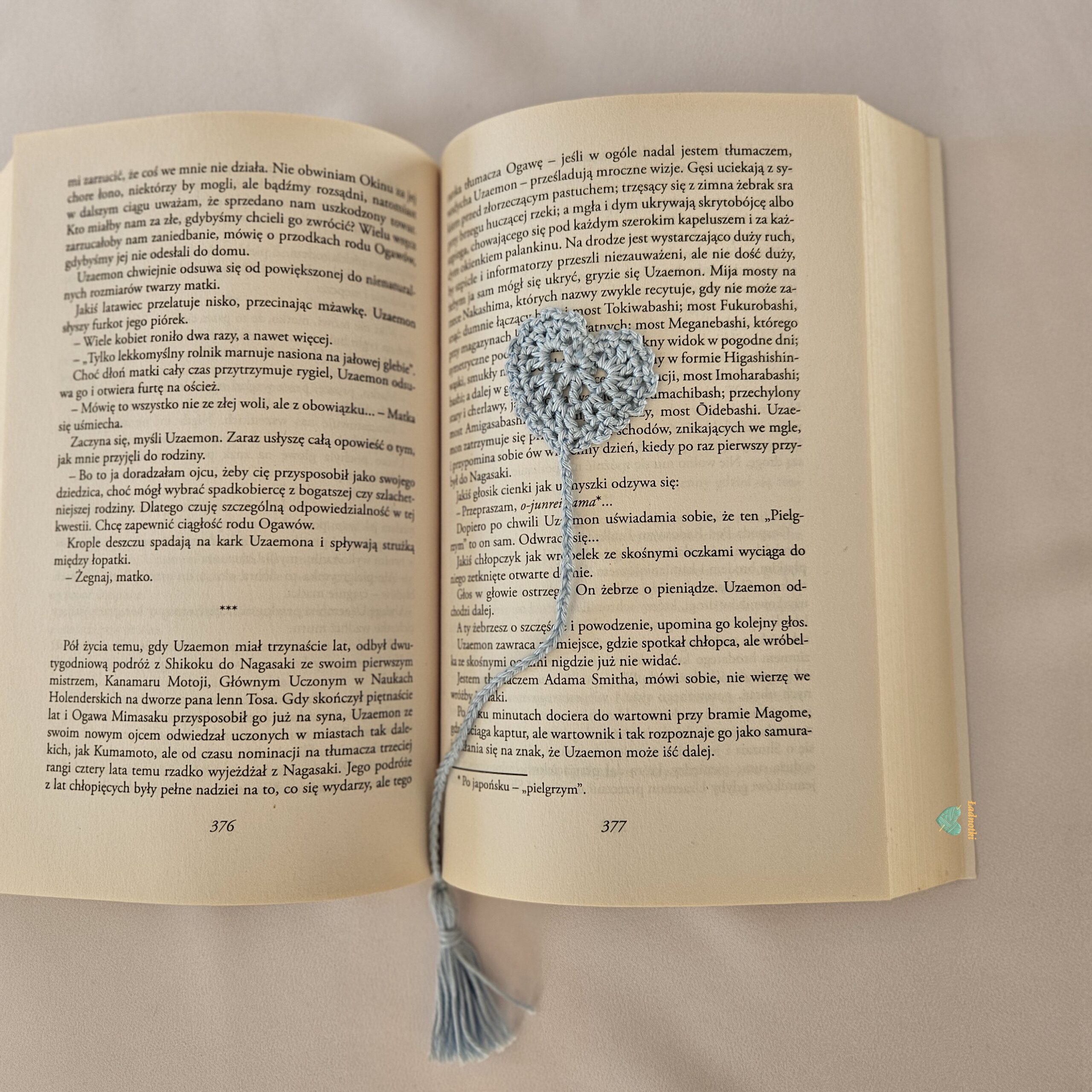 Szydełkowa zakładka do książki- serce błękitne