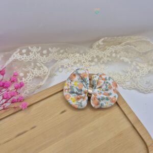 Spinka do włosów z kokardą- wiskoza w kwiaty